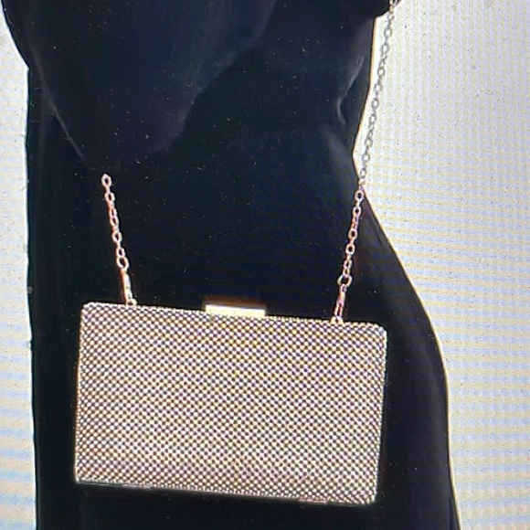 Set of 3, Clutch Bag w/47” Shoulder Chain, Crystal Bracelet & Earrings - Picture 8 of 8